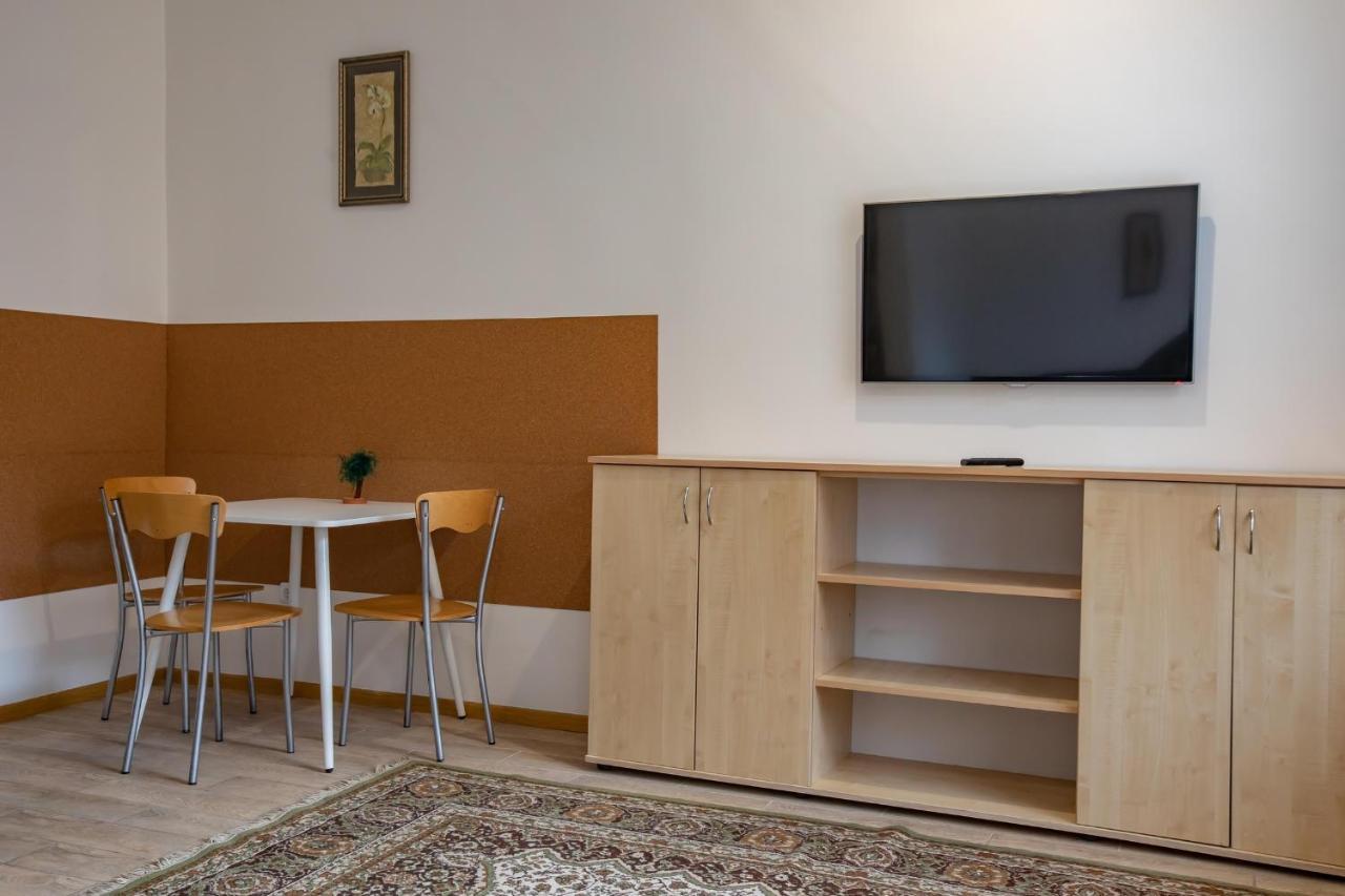 White House 3 Apartman Truszkavec Kültér fotó
